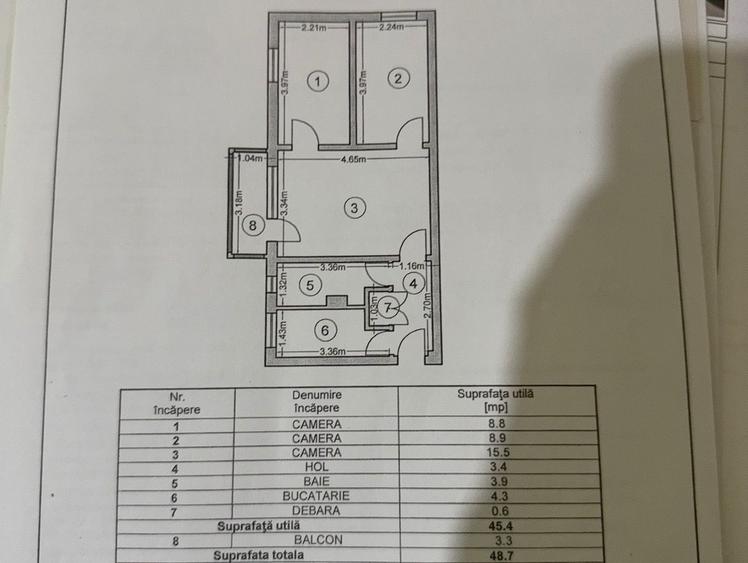 Apartament cu 3 camere semidecomandat în Brătianu