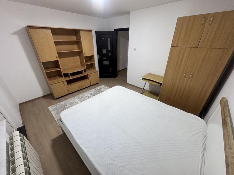 Apartament cu 2 camere decomandat, mobilat în Inel II