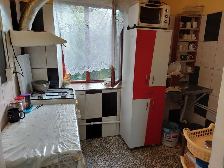 Garsonieră în Sârbi