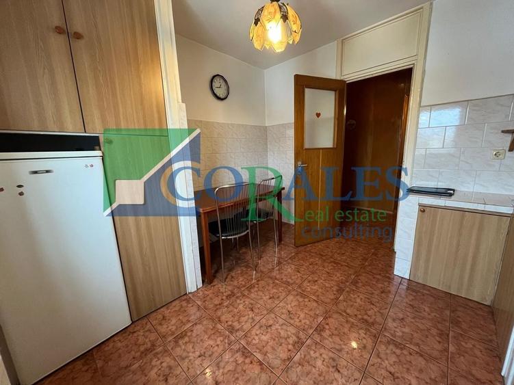 Apartament cu 3 camere decomandat în Simion Bărnuțiu