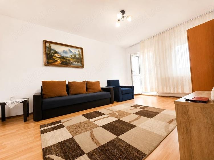 Apartament cu 2 camere decomandat în Școlilor