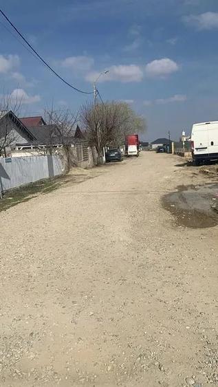 Teren de 1055 mp, în Dumitrana