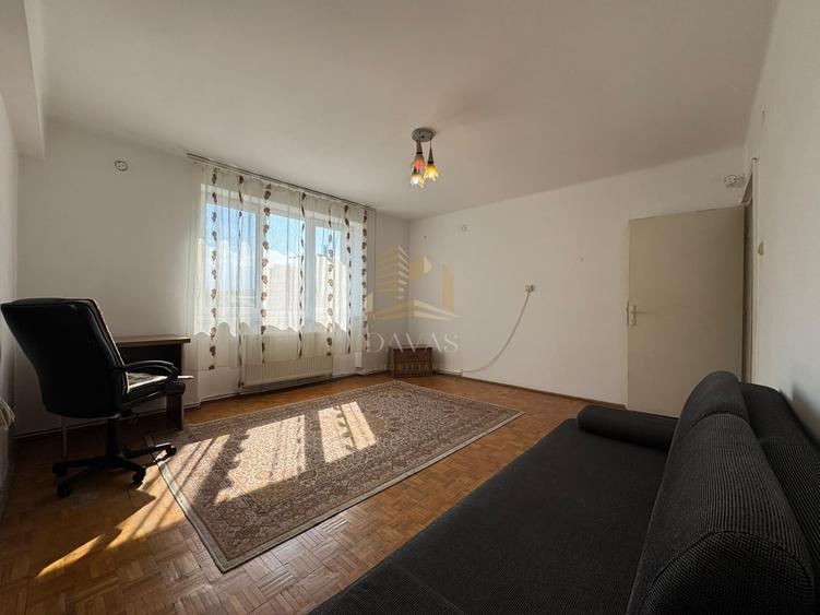 Apartament cu 2 camere decomandat, mobilat în Plopilor