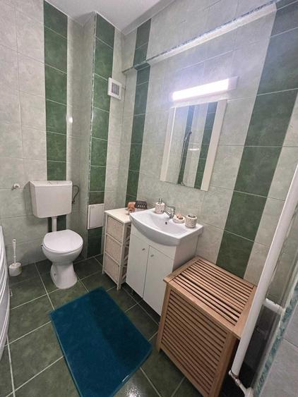 Inchiriez apartament modern cu 2 camere (40 mp) - 1
