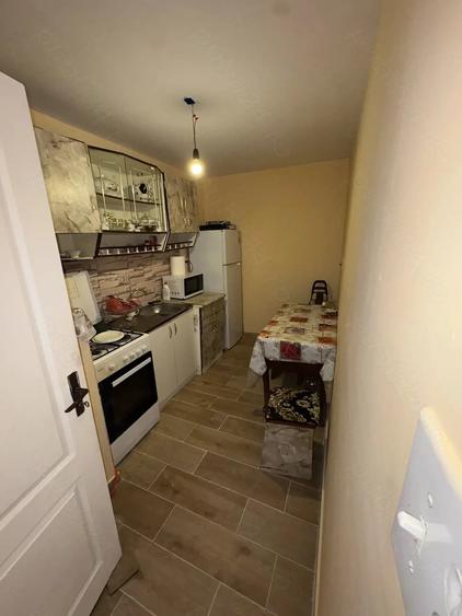 Casă cu 2 camere cu Teren 60 Mp în Central
