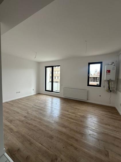 Apartament cu 2 camere decomandat în Bragadiru