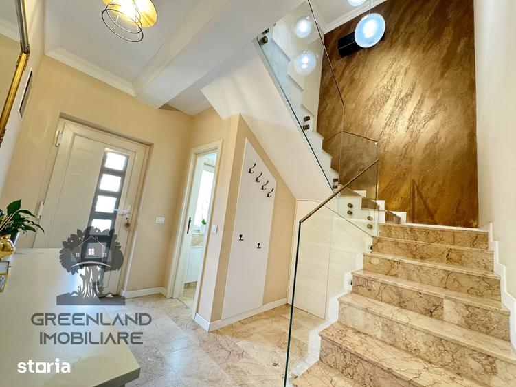 Casă cu 4 camere cu Teren 330 Mp în Mircea cel Bătrân