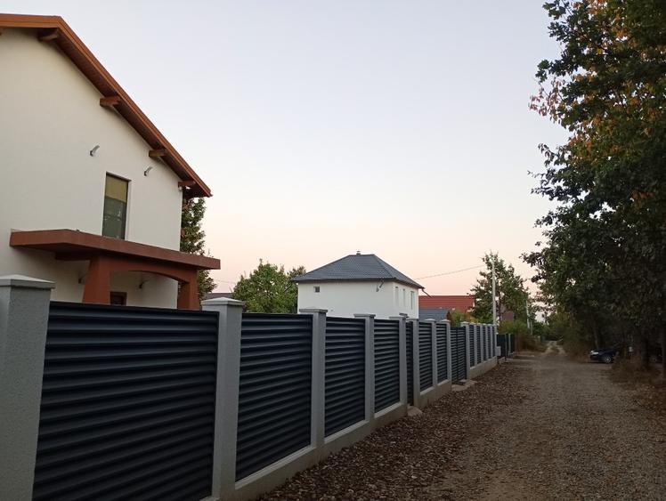Teren Construcții intravilan de 572 mp, în Periferie