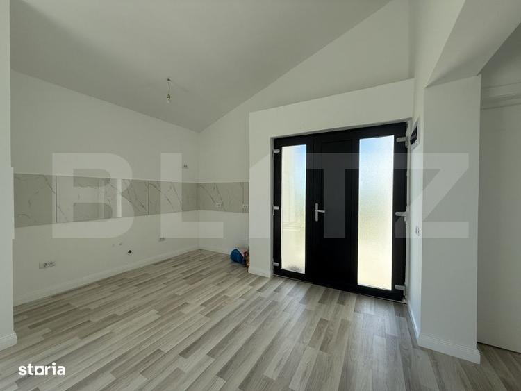 Casă cu 3 camere în Șimnicu de Jos