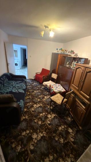 Apartament cu 2 camere decomandat în Bejan