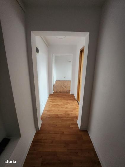 Apartament cu 3 camere decomandat în Nazărioaia
