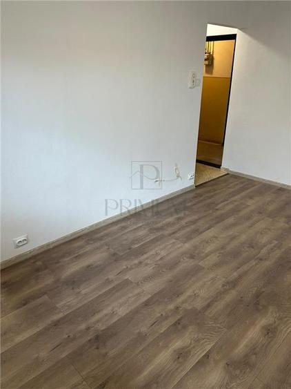 Garsoniera-Buziasului-Renovata-Confort 1 - 6