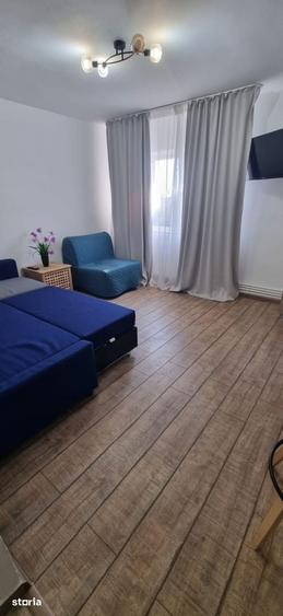 Apartament cu 2 camere decomandat în Faleza Nord