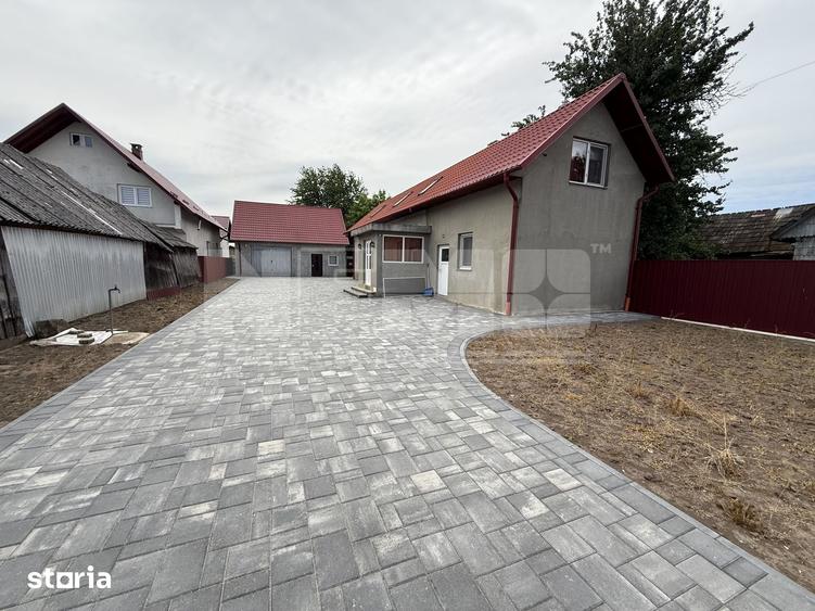 Casă cu 4 camere cu Teren 2784 Mp în Frătăuții Vechi