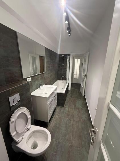 Apartament cu 2 camere circular în Vatra Luminoasă
