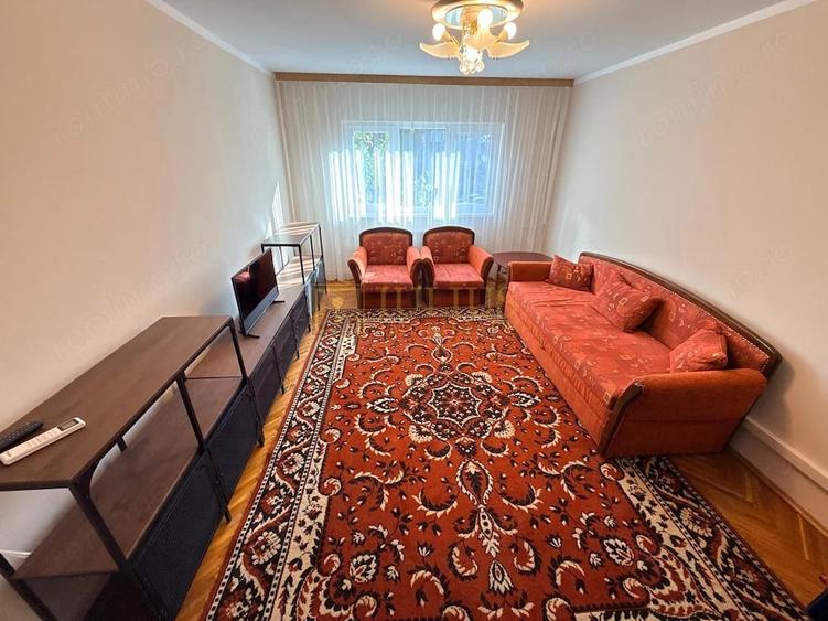 Apartament cu 2 camere decomandat în Soarelui