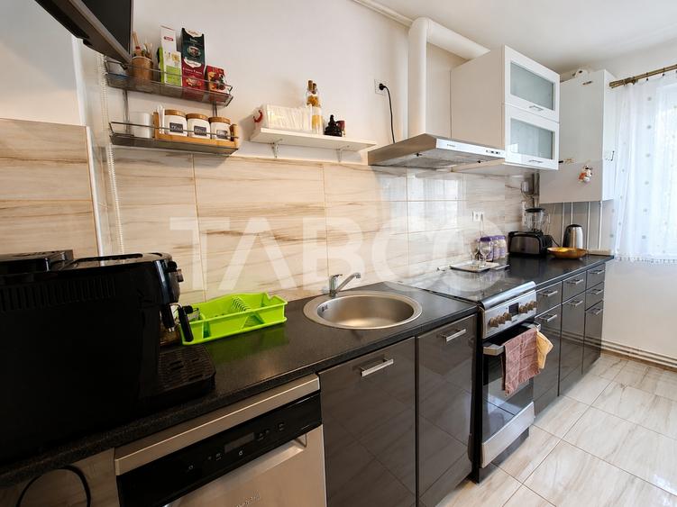 Apartament cu 2 camere decomandat în Mihai Viteazul