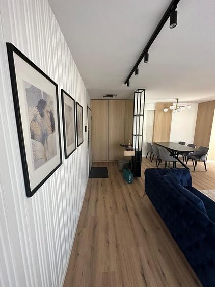 Apartament cu 4 camere decomandat în Iancu Nicolae