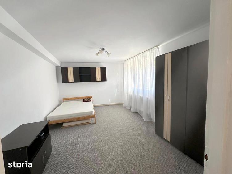 Garsonieră decomandată, mobilată în Central
