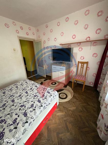 Apartament cu 4 camere în George Enescu