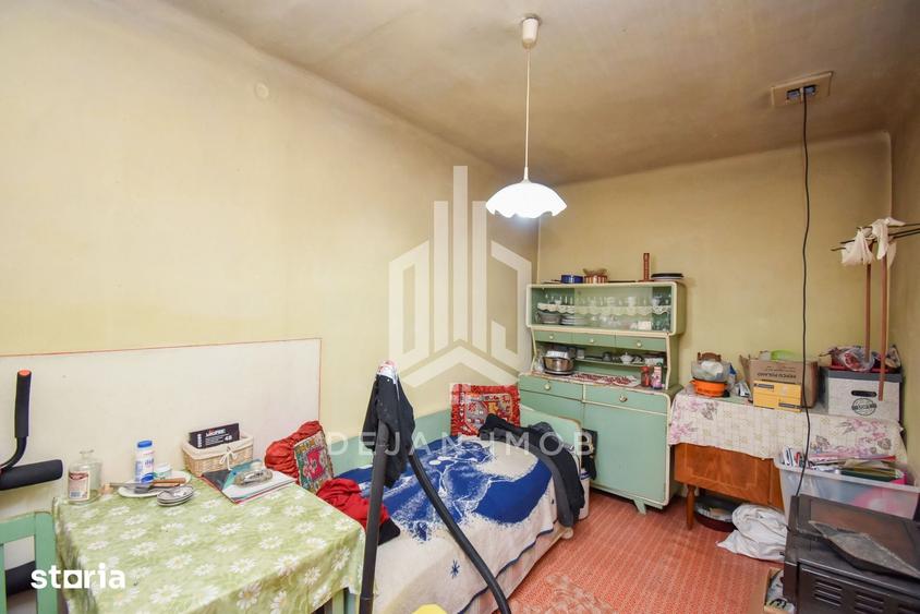 Casă cu 2 camere cu Teren 1090 Mp în Gării