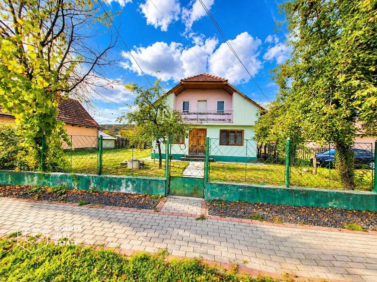 Casă individuală cu 3 camere cu Canalizare în Ususău