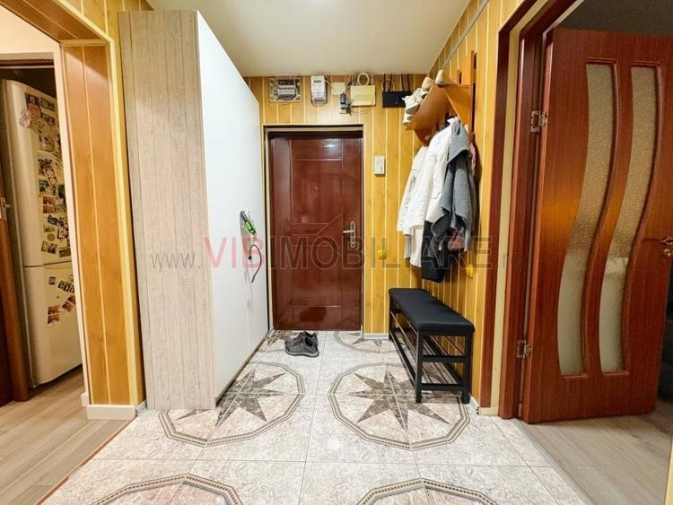 Apartament cu 3 camere decomandat în Militari