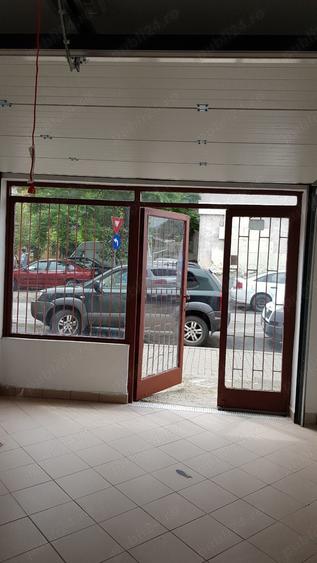 Casă cu 5 camere cu Teren 95 Mp în P-ța Doina