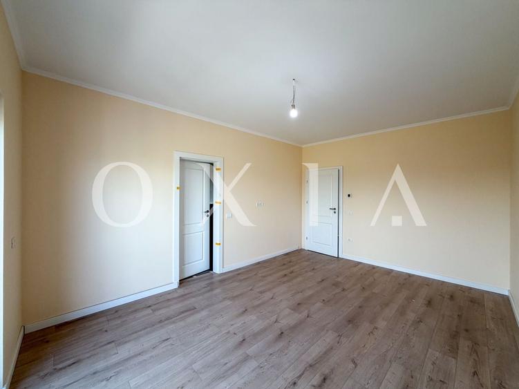 Duplex cu 5 camere cu Canalizare în Dumbrăvița