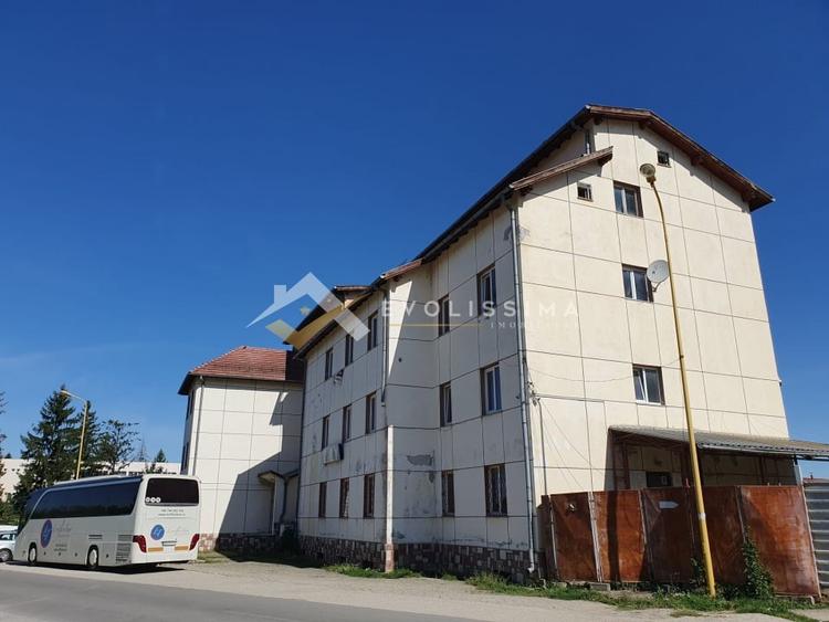 Apartament cu 55 camere în Uzina 2