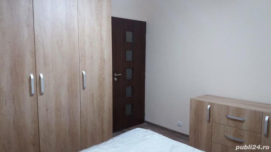 Apartament cu 3 camere decomandat în Dâmbovița