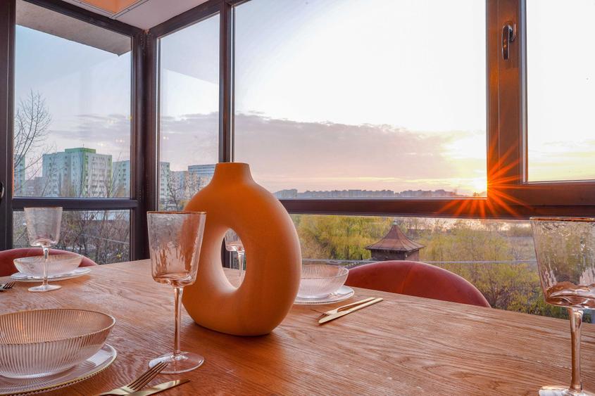 Apartament cu 3 camere decomandat în Nord