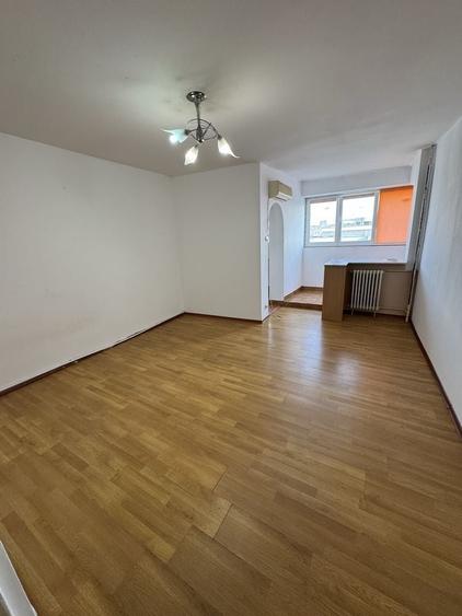 Garsonieră semidecomandată în Drumul Taberei