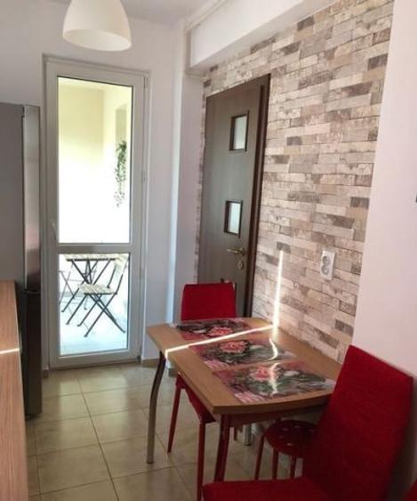 Apartament cu 2 camere semidecomandat, mobilat în Popești-Leordeni