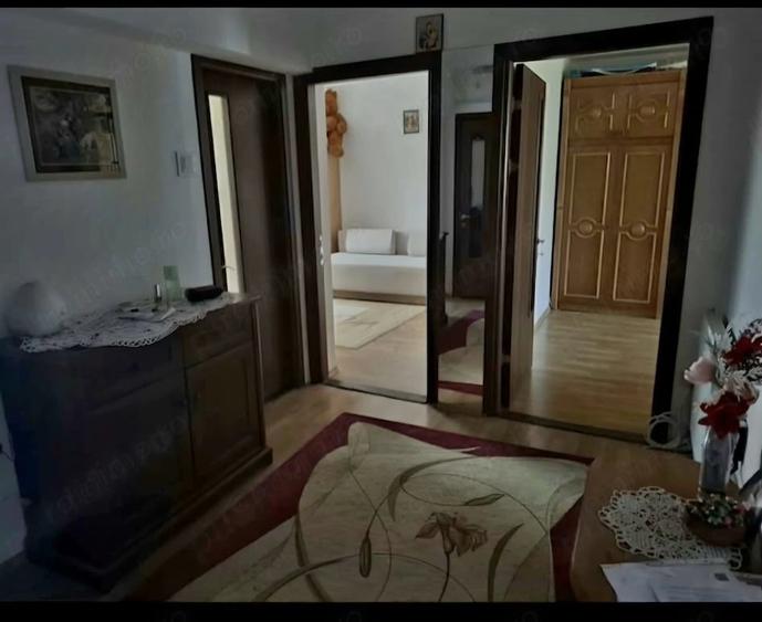 Apartament cu 2 camere decomandat în Mărăței