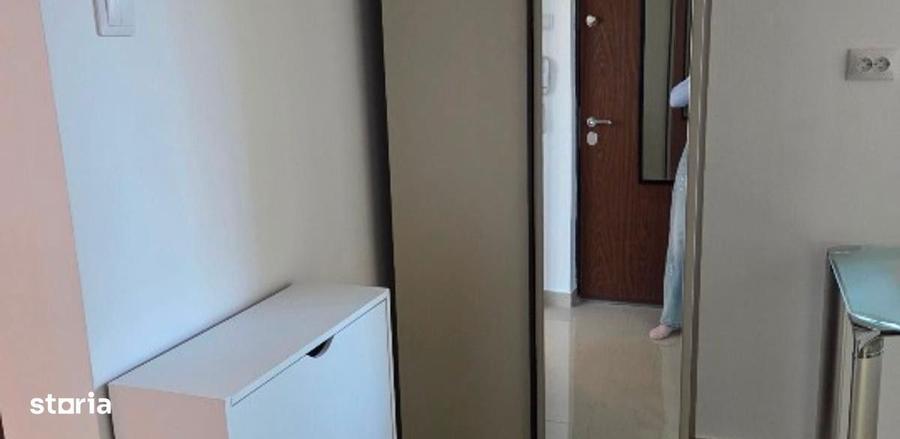 Apartament cu 2 camere semidecomandat, mobilat în Domenii