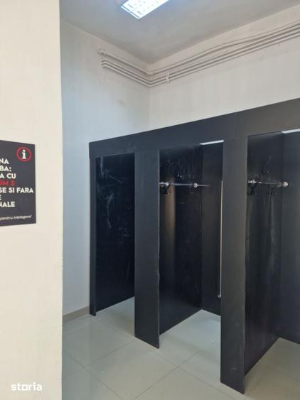 Spațiu comercial, de 190 mp, în Tei