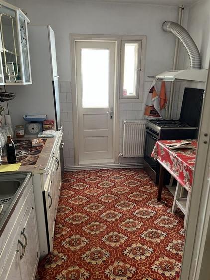 Apartament cu 2 camere decomandat, mobilat în C5