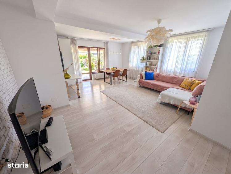 Casă cu 3 camere în Odăi