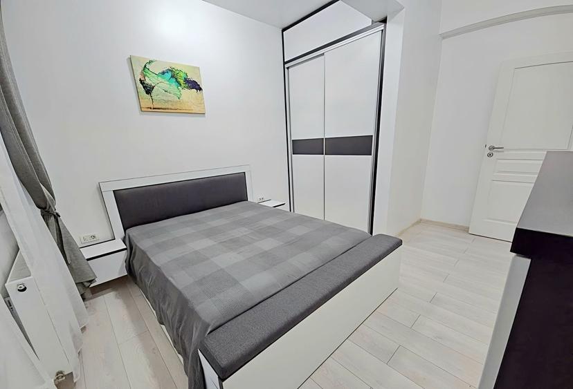 Apartament cu 3 camere decomandat, mobilat în Tomis Nord