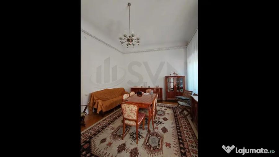 Apartament cu 4 camere semidecomandat în Dacia