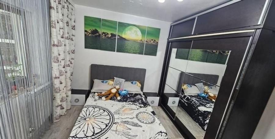Apartament cu 3 camere decomandat, mobilat în Inel I