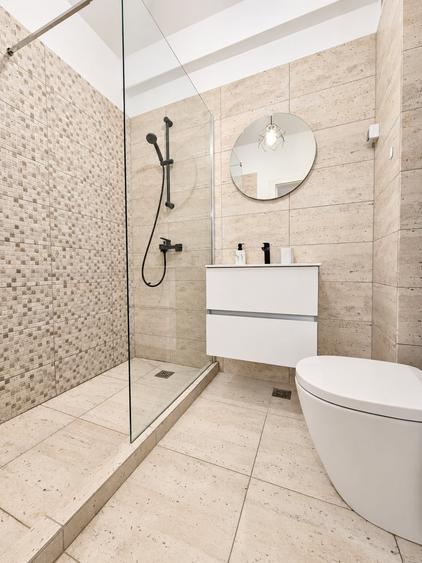 Apartament cu 2 camere semidecomandat, mobilat în Mamaia-Sat