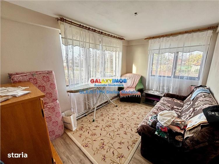 Casă cu 4 camere cu Teren 1712 Mp în Drăgănești