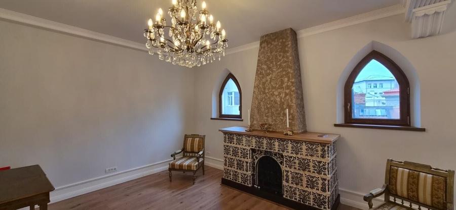 Apartament cu 3 camere decomandat în Foișorul de Foc