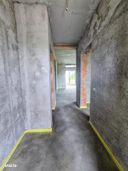 Casă cu 3 camere cu Teren 500 Mp în Alparea