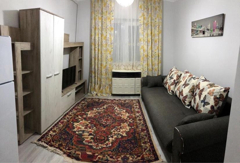 Garsonieră în Micro 17