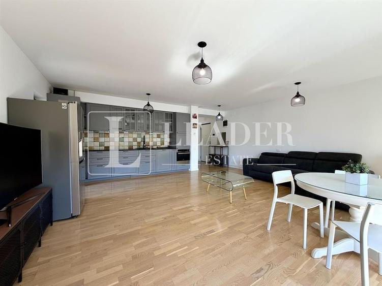 Apartament cu 3 camere decomandat, mobilat în 1 Mai