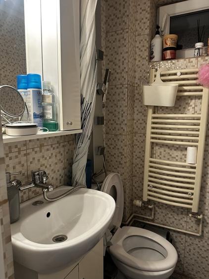 Apartament semidecomandat în Baicului