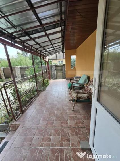 Casă cu 2 camere cu Teren 719 Mp în Chinari